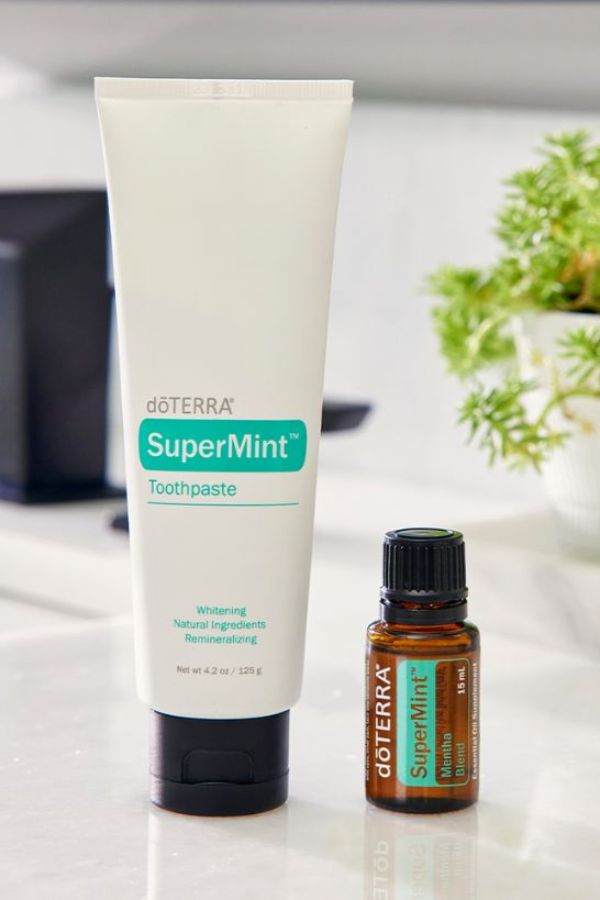SuperMint Natural Whitening Toothpaste