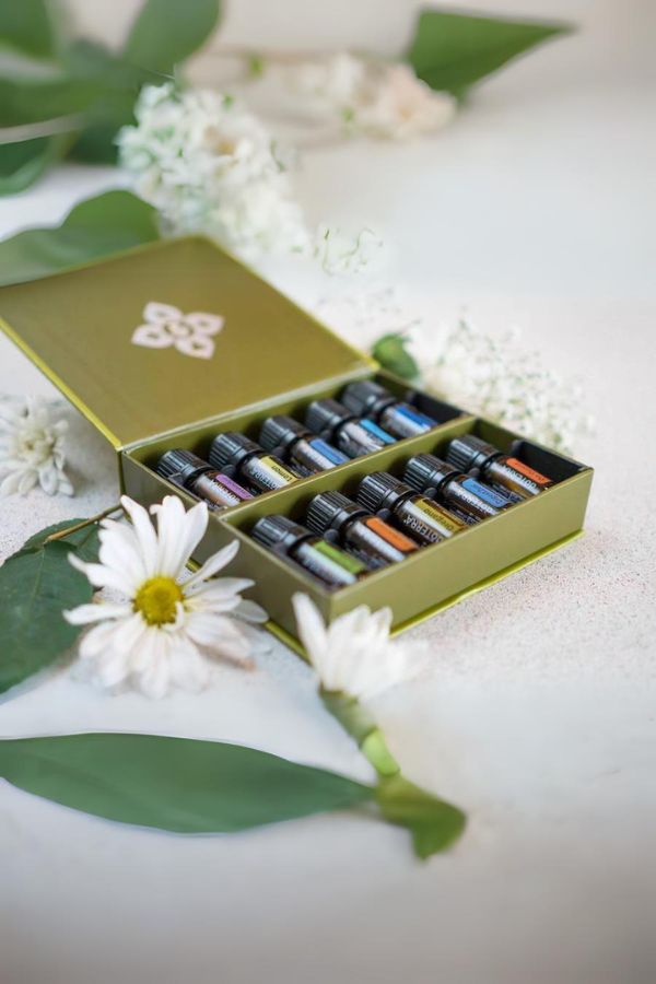 doTERRA Family Essentials Kit | doTERRA – Shop dōTERRA Essential Oils